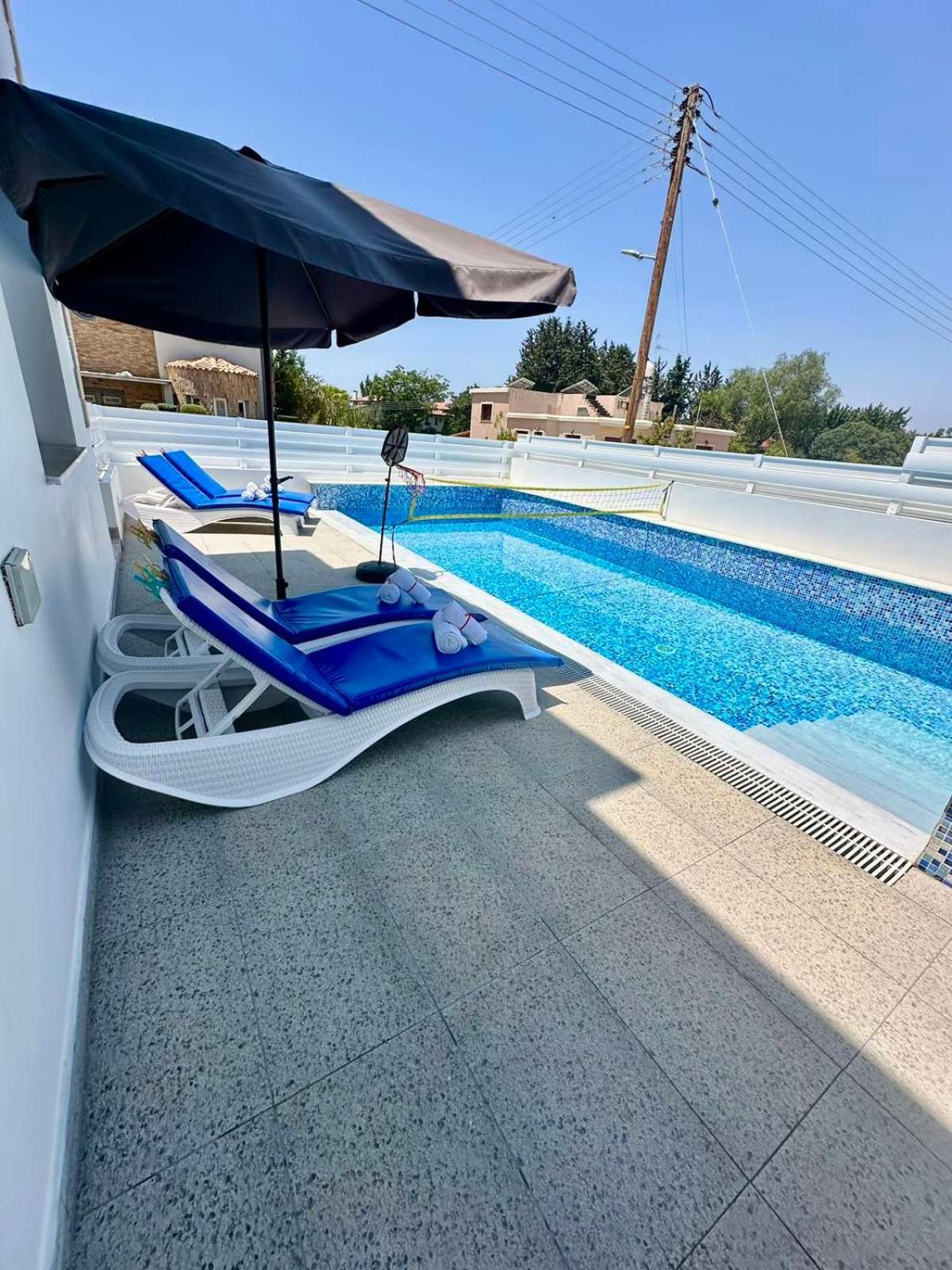Michael Angelo Villa Paphos Exteriör bild